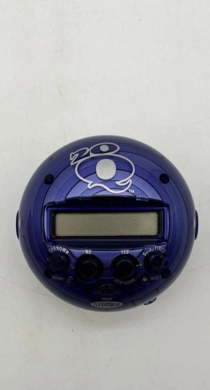 RADICA Handheld Game 20Q Battery Operated Purple 20 Questions Tested Works